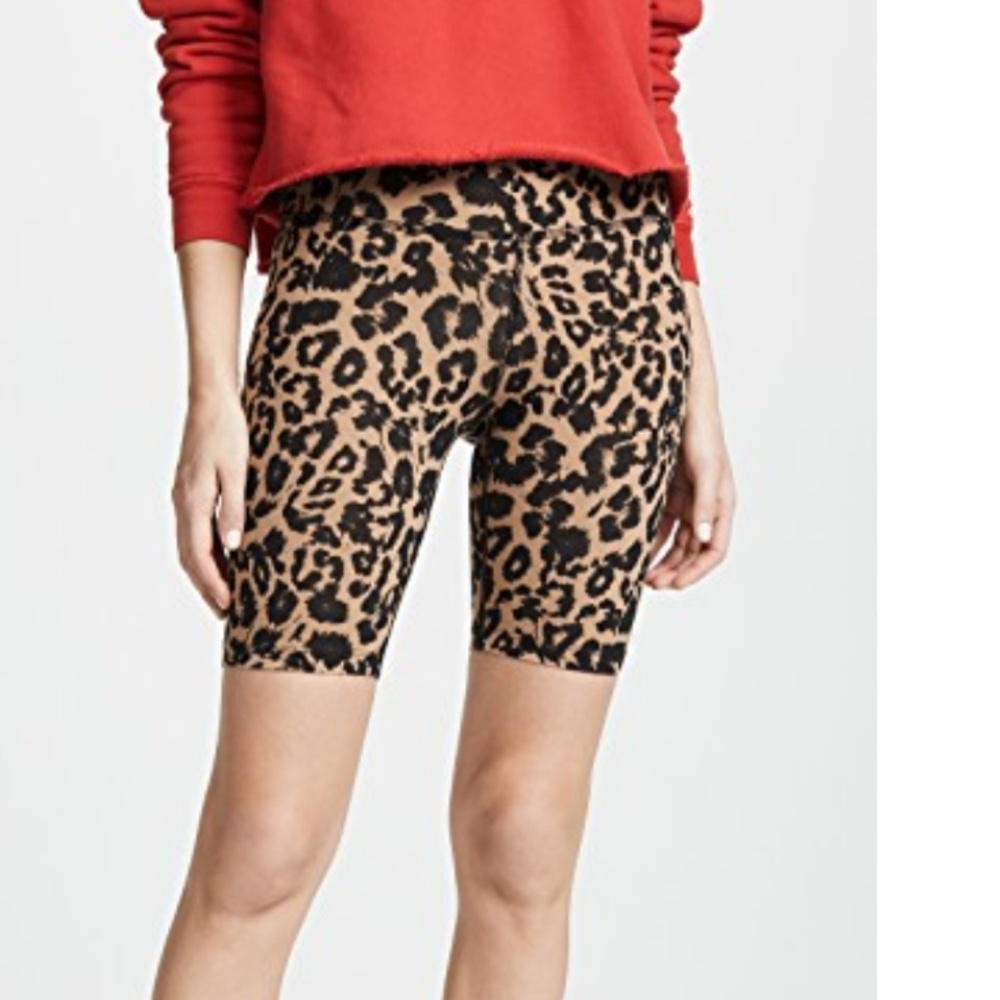 Leopard bike shorts